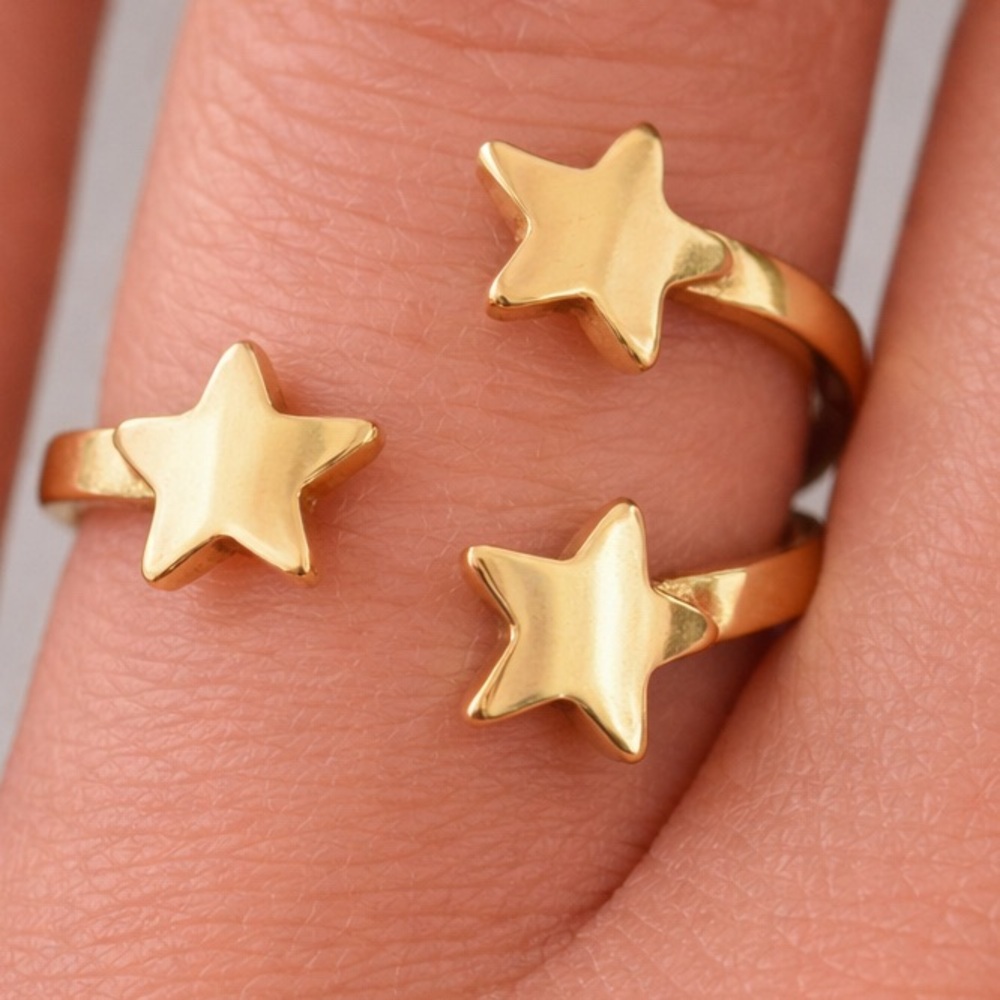 Gold Star Adjustable Ring (handmade) - Picture 1 of 2